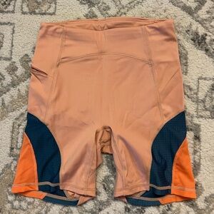 Fabletics Women's High-Waisted Motion365 Run Short 6"